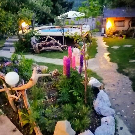 Apartma Zeus جيسينيس الغرفة الصورة